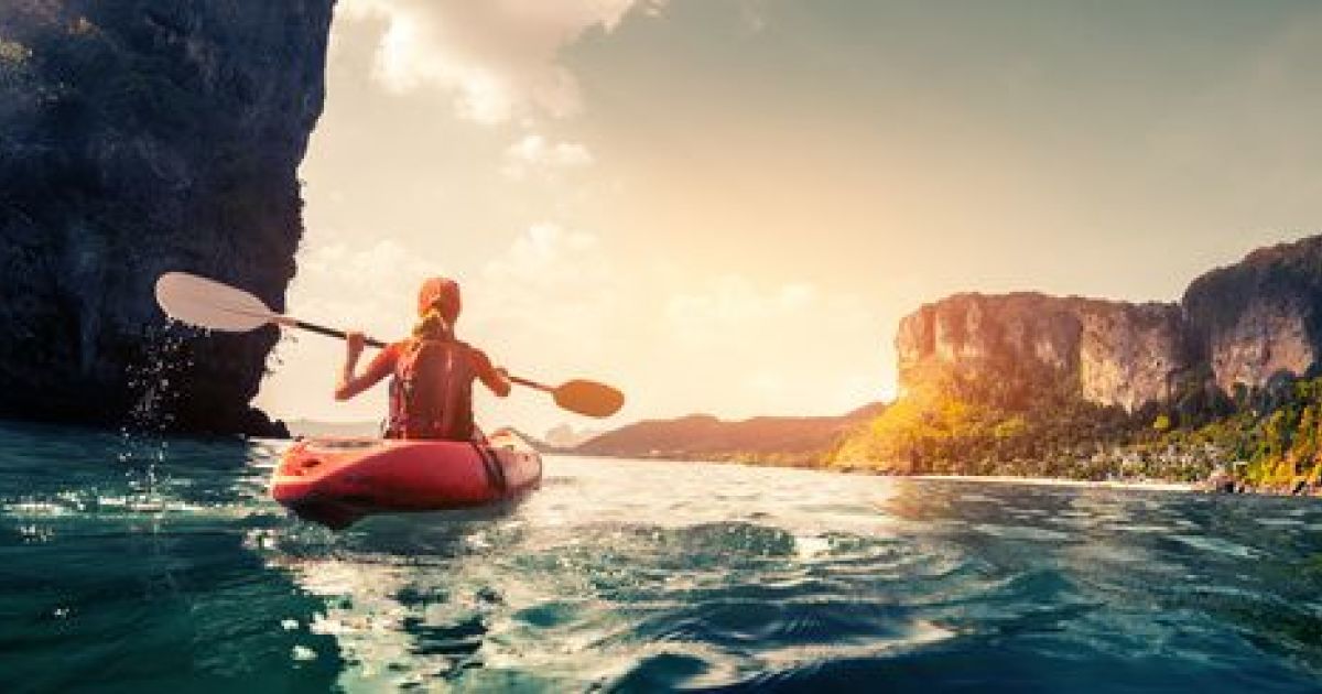 Quel kayak gonflable choisir pour les vacances d’été ?